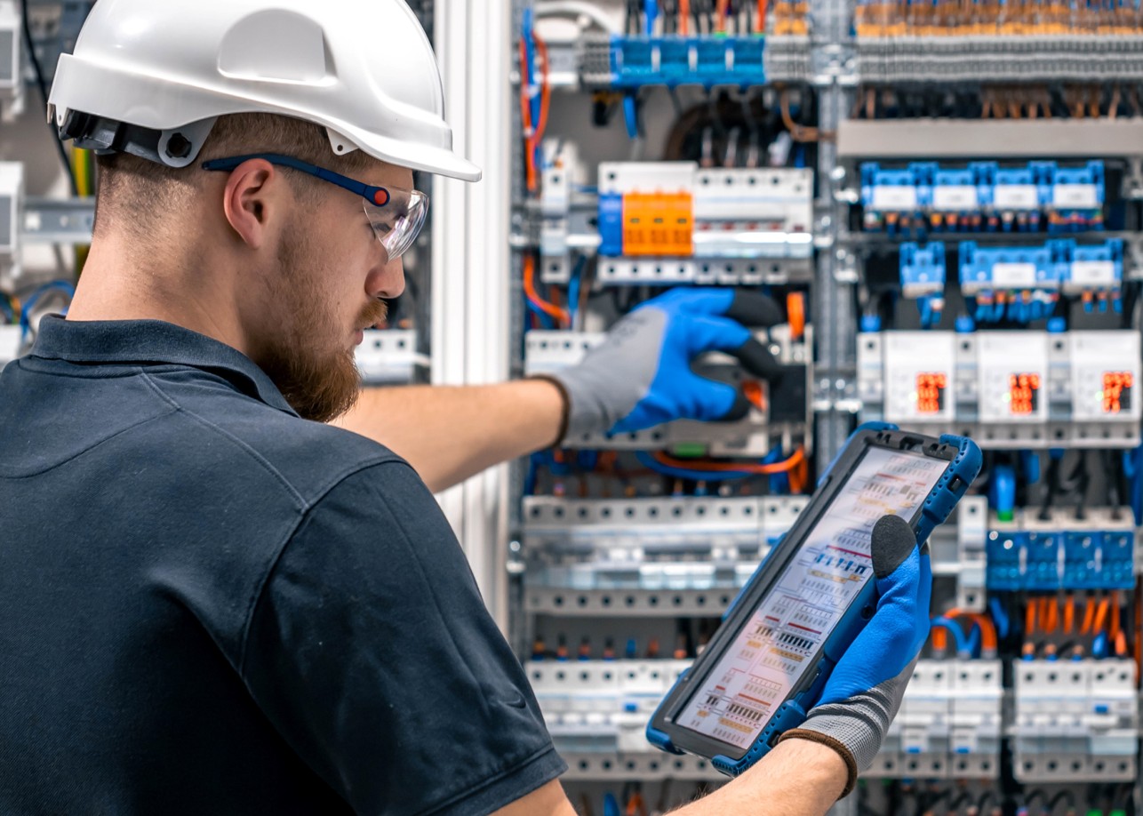 Control Panel & Wiring